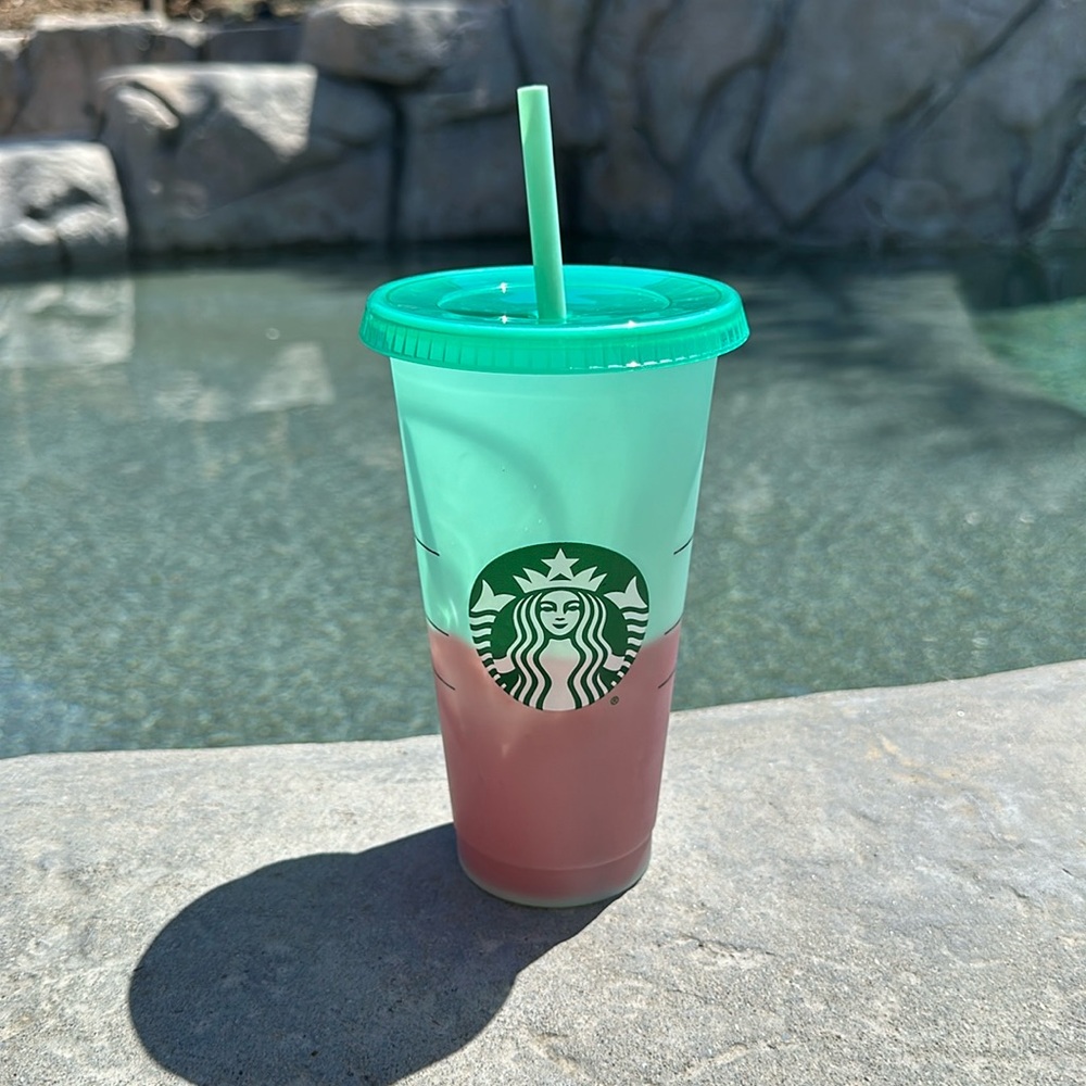 Starbucks Reuse-able Color Changing Cold Cup summer 2020 green